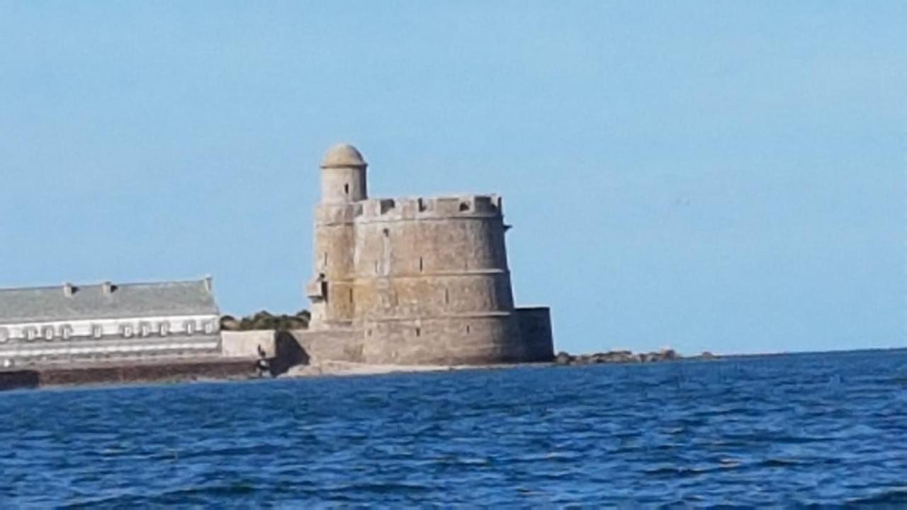 Les Cormorans Villa Сен-Ва-ла-Уг Екстериор снимка